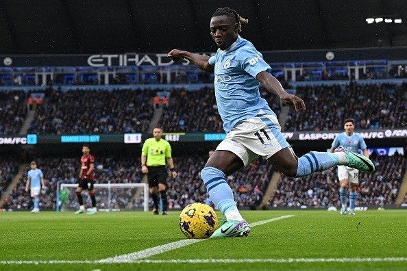  德布劳内手术刀助攻哈兰德破门曼城轻取维拉