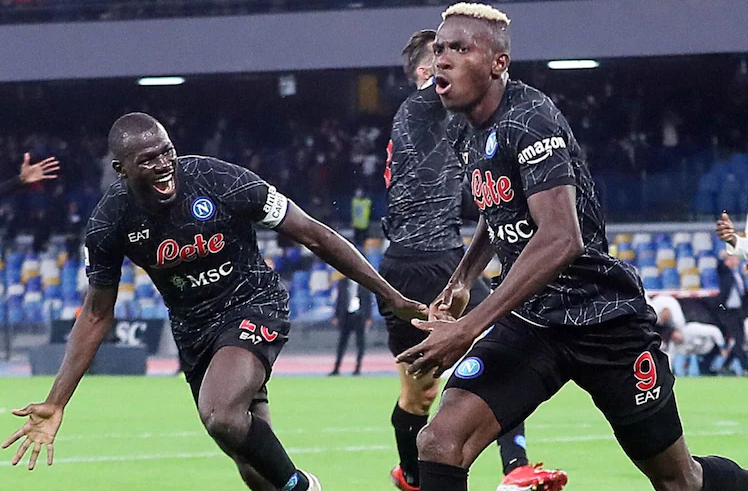  那不勒斯主场称雄，奥斯梅恩双响炮轰垮防线